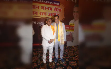 Grand Rajasthan Manav Seva Ratna Award Ceremony Held, Vindu Dara Singh Attends
